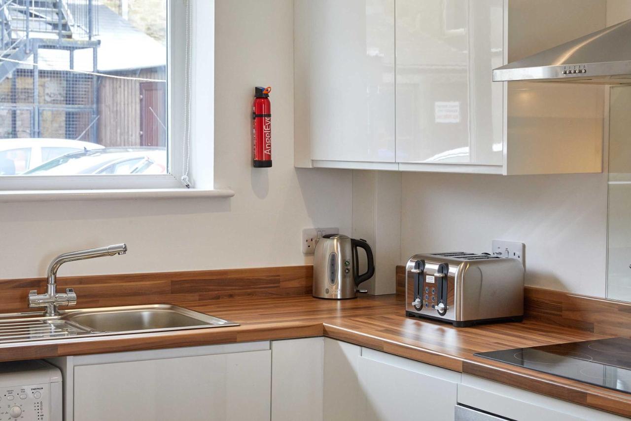 Host & Stay - Main Street Apartments Seahouses Ruang foto